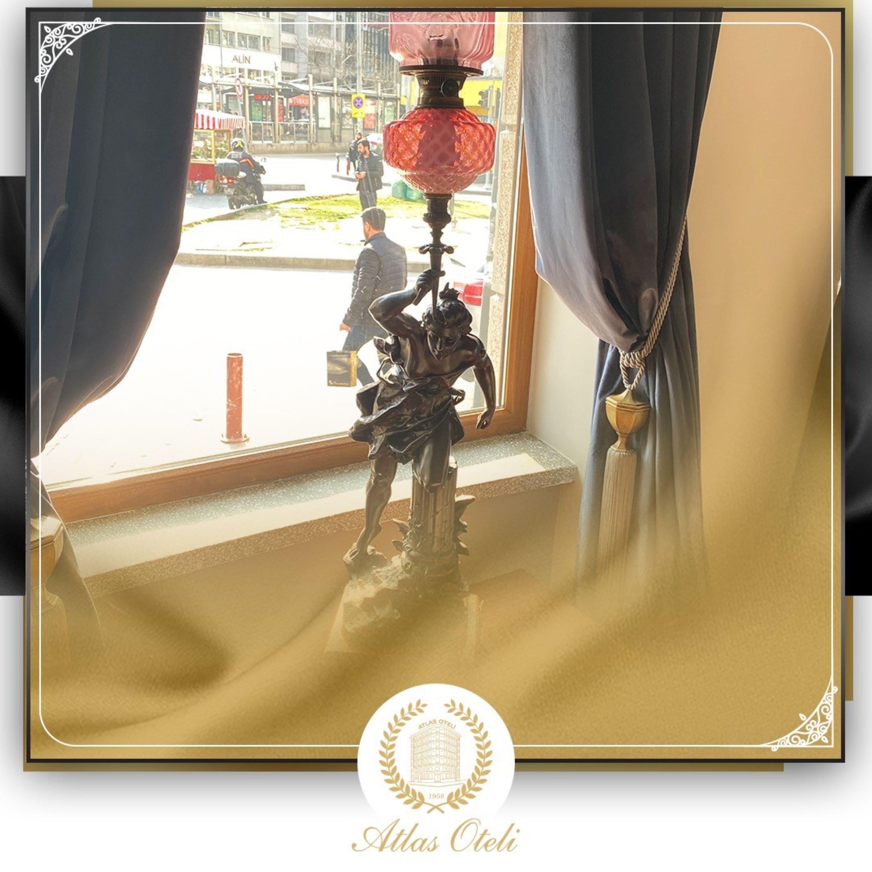 Atlas Oteli อิซมีร์ ภายนอก รูปภาพ