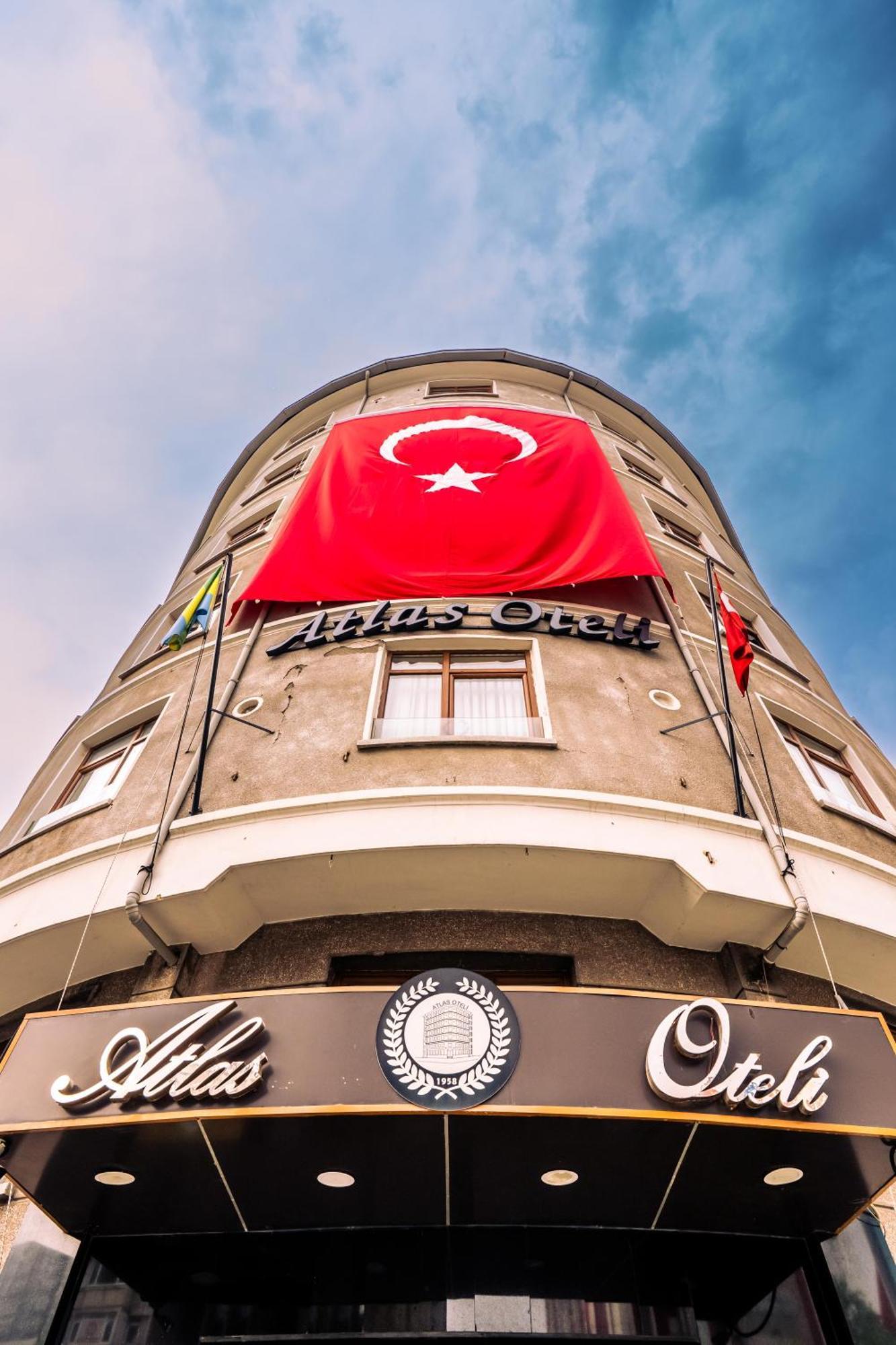 Atlas Oteli อิซมีร์ ภายนอก รูปภาพ